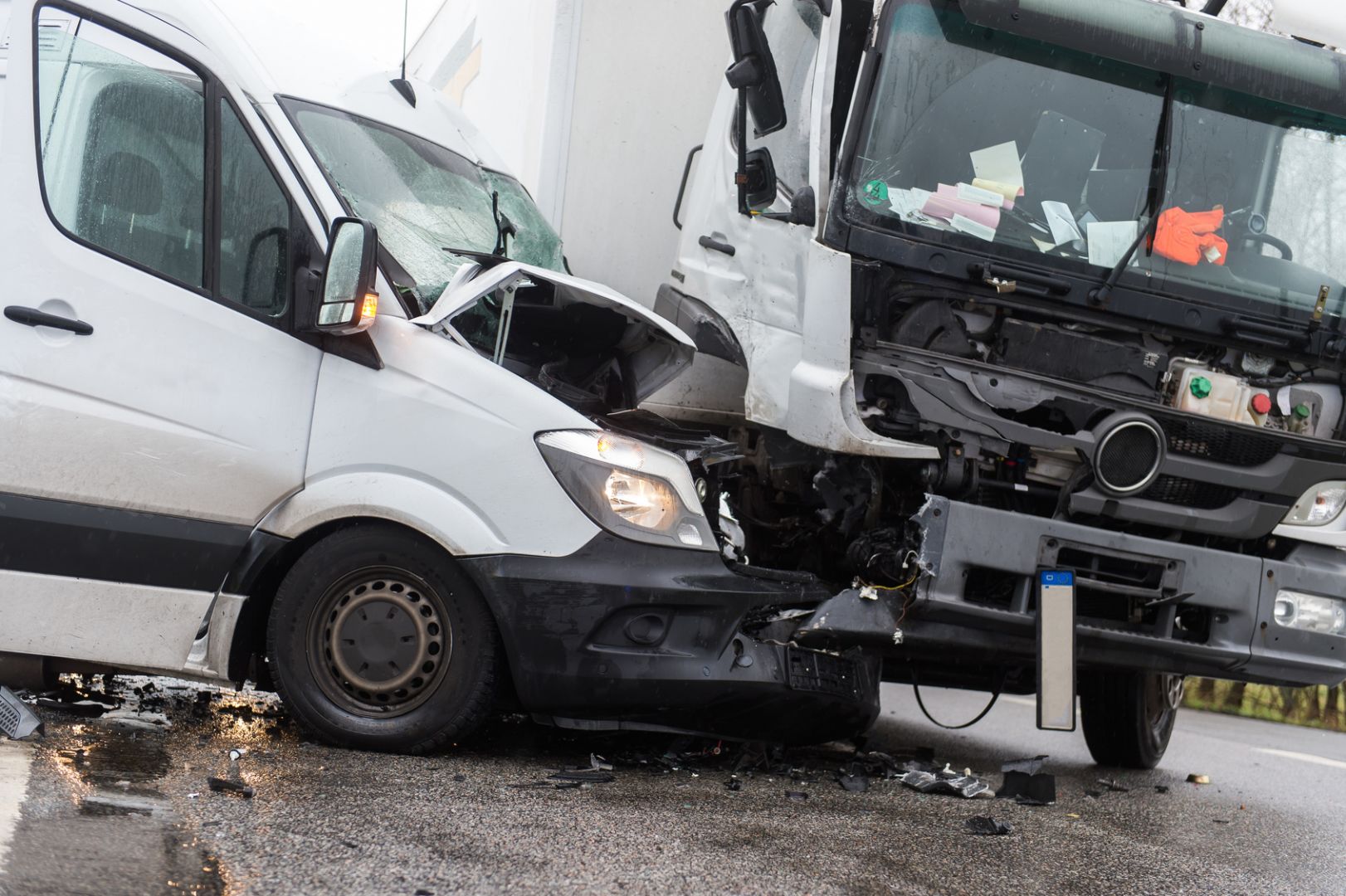 Wypadek samochodowy i odszkodowanie – jak walczyć o swoje